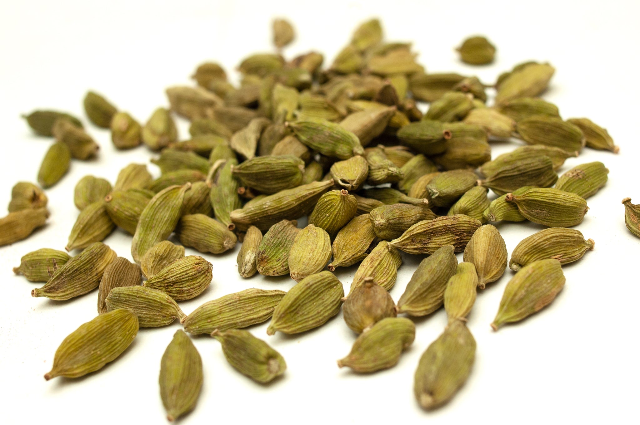 Fresh green cardamom pods, delicious added to baking, curries, desserts and of course a key ingredient in traditional chai blends.